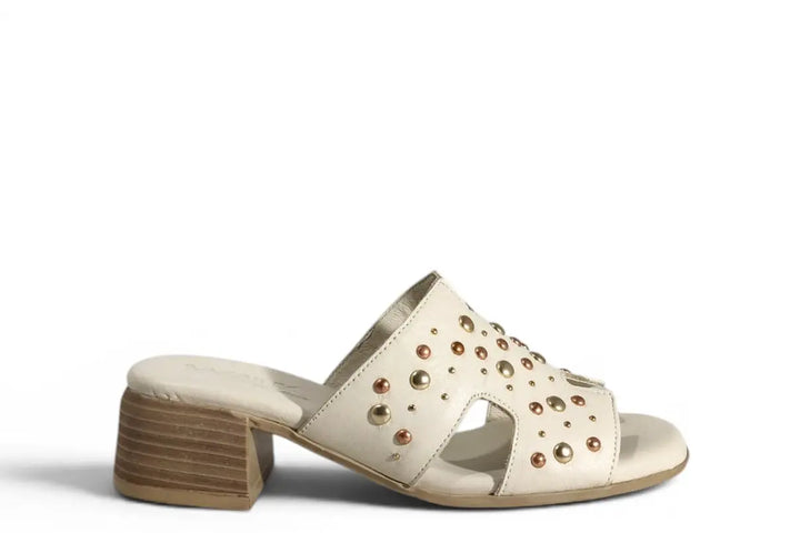 Sandalo Melluso crema - art. K56076 Melluso
